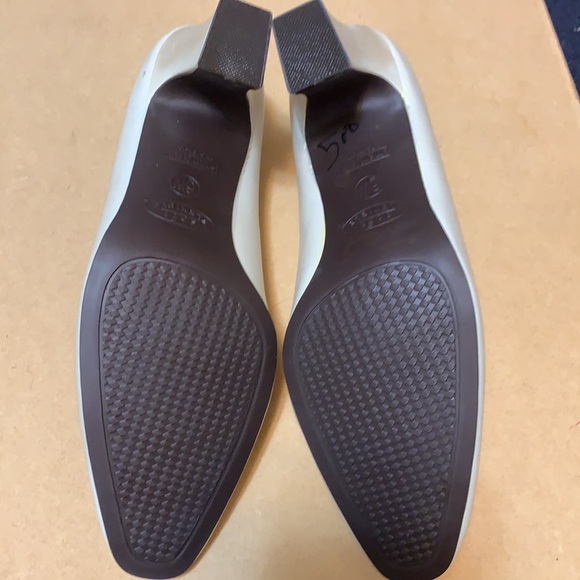 I ❤️Comfort leather WHITE PUMPS HEELS SZ 7.5 BRAZIL VINTAGE RETRO I LOVE COMFORT - Picture 7 of 16